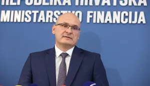 29.08.2022., Zagreb - U Ministarstvu financije odrzana je konferencija za medije na kojoj su izjave dali sef Ureda za sprjecavanje pranja novca Ante Bilus, ravnatelj Porezne uprave Bozidar Kutlesa i ministar financija Marko Primorac.  Photo: Goran Stanzl/PIXSELL