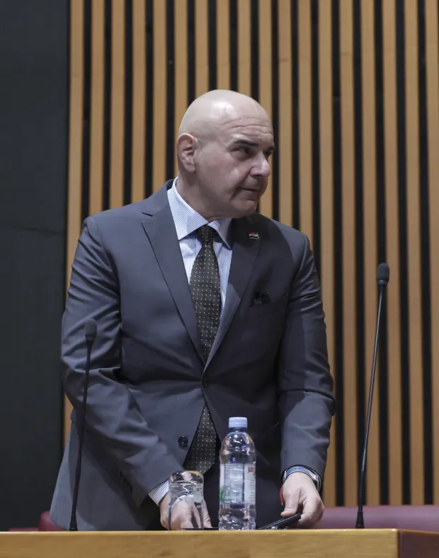 Zagreb, 26.03.2026 - Nastavak 9. sjednice Hrvatskog sabora koja je započela raspravom o Prijedlogu odluke o progla&scaron;enju "Nacionalnog dana posvojitelja"&nbsp;. Na fotografiji Alen Ružić.foto HINA/ Admir BULJUBA&Scaron;IĆ/ abu