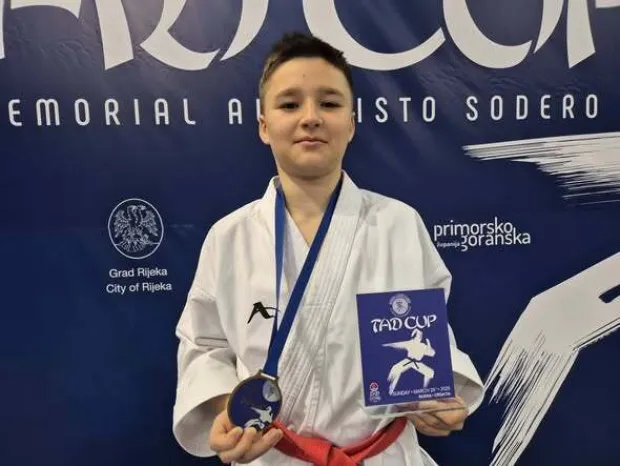 Ivan Lovo&scaron;ević (Esseker)