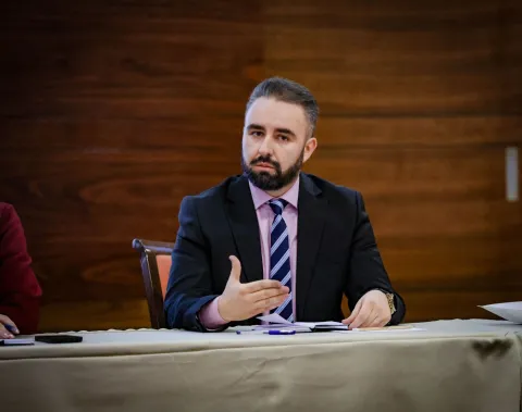 MAGAZIN ADMIRPotpis kao i do sada, direktor Centra za geopolitička istraživanja - Geopol i doktorant na Fakultetu političkih nauka u Sarajevu