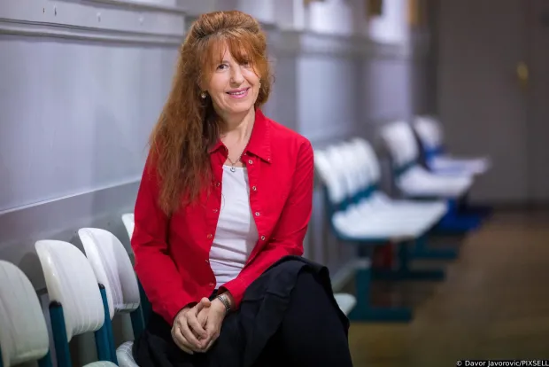 26.10.2022., Osijek - Profesorica Djula Borozan uvrstena je na listu 2% najutjecajnijih svjetskih znanstvenika, a listu tradicionalno svake godine obavi Sveuciliste Stanford iz Sjedinjenih Americkih Drzava. Photo: Davor Javorovic/PIXSELL