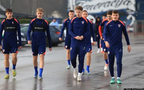 23.3.2026., stadion Maksimir, Zagreb - Trening hrvatske U-21 nogometne reprezentacije uoci utakmice protiv Turske u kvalifikacijama za EP. Filip Mazar, Ivan Canjuga, Anton Matkovic i Simun Mikolcic Photo: Marko Prpic/PIXSELL