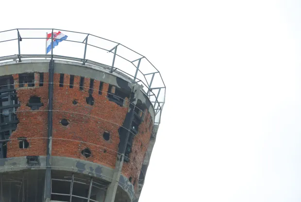Vukovar, 14. 11. 2024., Vukovar - reportaža, vodotoranj, pastoralni centar, imena poginulih ploča, hotel Dunav, centar grada, memorijalno grobljeSNIMIO BRUNO JOBST