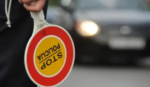 23.01.2014., Sibenik -Policija kontrolira promet na sibenskim prometnicama.Photo: Hrvoje Jelavic/PIXSELL