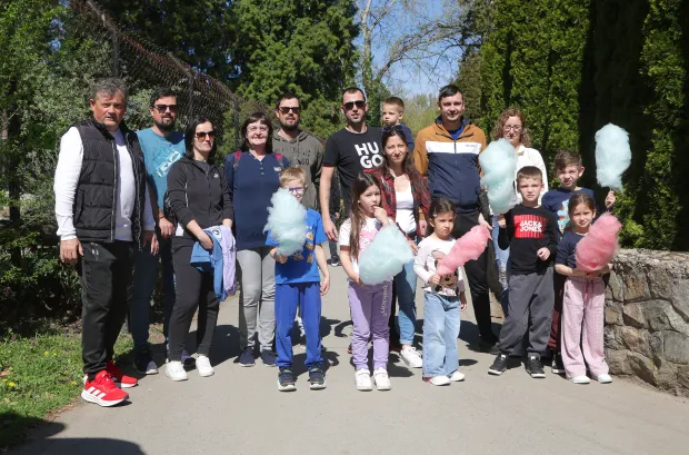 Osijek, 06. 04. 2026., ZOO, Uskrs, zeko, gužva, obilazak, obitelj Marku&scaron;SNIMIO BRUNO JOBST