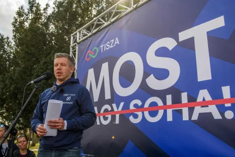 (FILES) Hungarian opposition leader and president of the Respect and Freedom (Tisza) Party, Peter Magyar addresses a campaign rally in Ivancsa, in the district of Dunaujvaros, Hungary, on March 12, 2026, ahead of the country's general election on April 12. Hungary's long-time premier Viktor Orban and his main opponent Peter Magyar are set to stage rival marches in Budapest on Sunday, March 15, 2026, both pushing allegations of foreign interference four weeks before the elections. (Photo by Ferenc ISZA/AFP)