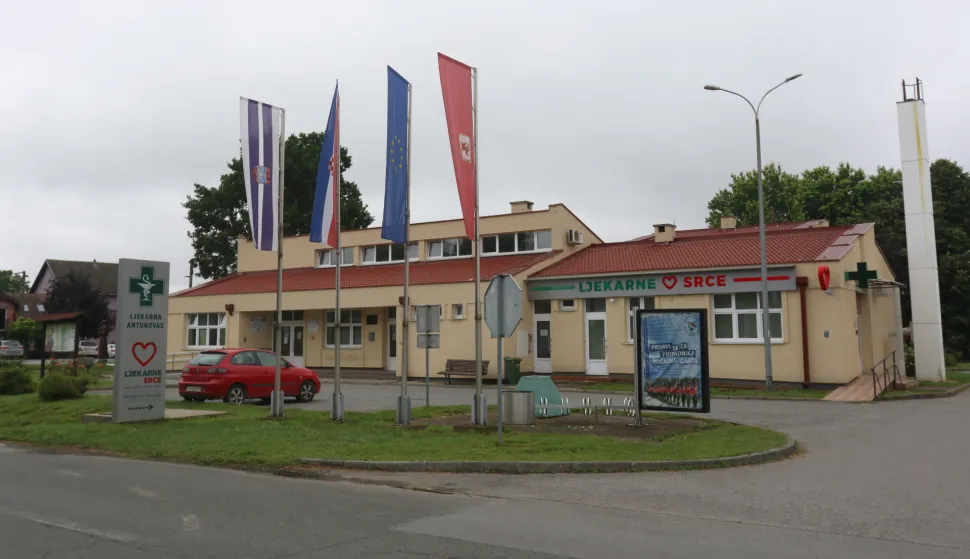 Općina Antunovac uređuje svoje sjedi&scaron;te: Obnavljaju općinsku upravu i Hrvatski dom, a nagodinu je na redu i ivanovački dom