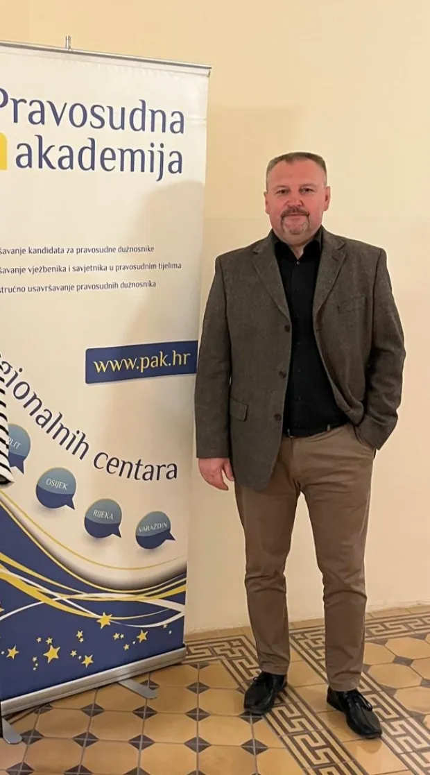 Virovitički psiholog Sini&scaron;a Brlas predaje o mentalnom zdravlju