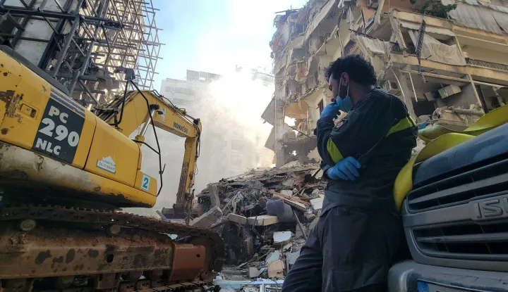 Destruction is seen at the site of an Israeli airstrike that targeted Beirut's Ain al-Mreisseh neighbourhood on April 8, 2026. Israel launched a series of strikes in Beirut, causing panic among residents in the most violent attack on the capital since the start of the war with Hezbollah. Israel also hit Beirut's southern suburbs and southern Lebanon, where Hezbollah holds sway, in parallel with strikes on the east. Israel has insisted the two-week truce in its war with Iran does not apply to Lebanon. (Photo by Fadel ITANI/AFP)