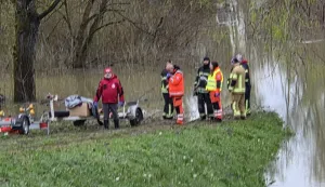 Spa&scaron;avanje migranata kod Babine Grede