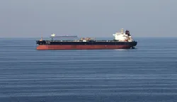 FILE PHOTO: FILE PHOTO: Oil tankers pass through the Strait of Hormuz, December 21, 2018. REUTERS/Hamad I Mohammed/File Photo/File Photo Photo: HAMAD I MOHAMMED/REUTERS