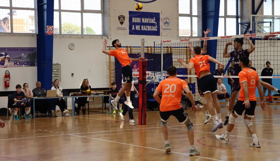 Mursu čeka motiviran rival, ona dalje želi dvokorakom