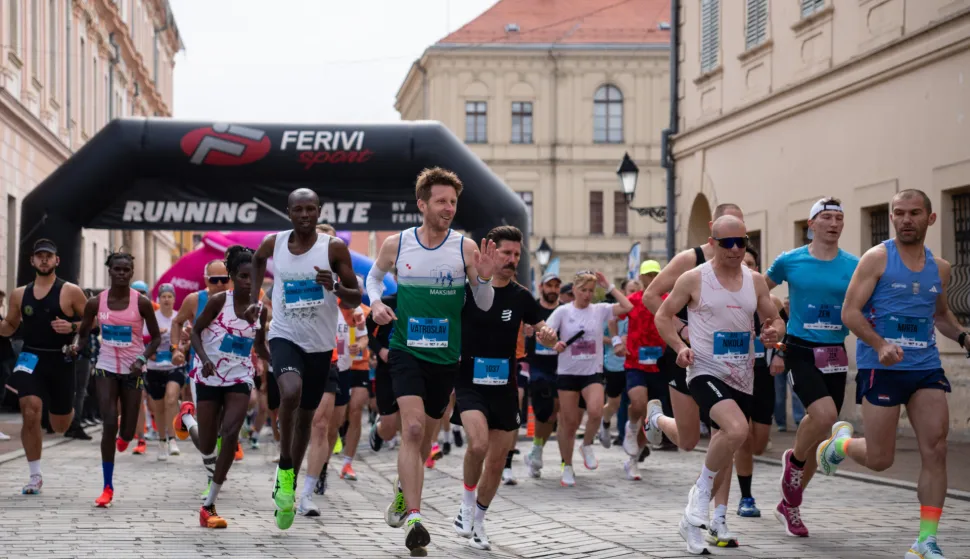 Osijek, 11. 4. 2026., Osječki Ferivi polumaratonpolumaraton; Ferivi; natjecatelji; trčanje; natjecanje; sport