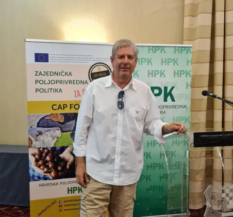 ŽELJKO MIHELIĆ S novim predsjednikom Hrvatske poljoprivredne komore o stanju hrvatske poljoprivrede, o njezinoj budućnosti, o problemima koji zahtijevaju urgentno rje&scaron;avanje