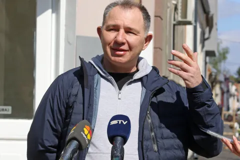 Osijek, 11. 04. 2026, Sadnja drveća u Ulici Braknka Radičevića u Doljnjem Graud, Ivan Radić, gradonačelnik grada Osijeka. Krunoslav Minažek.snimio GOJKO MITIĆ