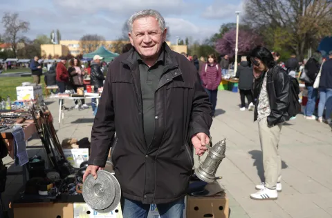 Osijek, 11. 04. 2026., kod &scaron;koljke, sajam antikviteta, travanj, 2026, Ivan Skoko - VrbanjaSNIMIO BRUNO JOBST