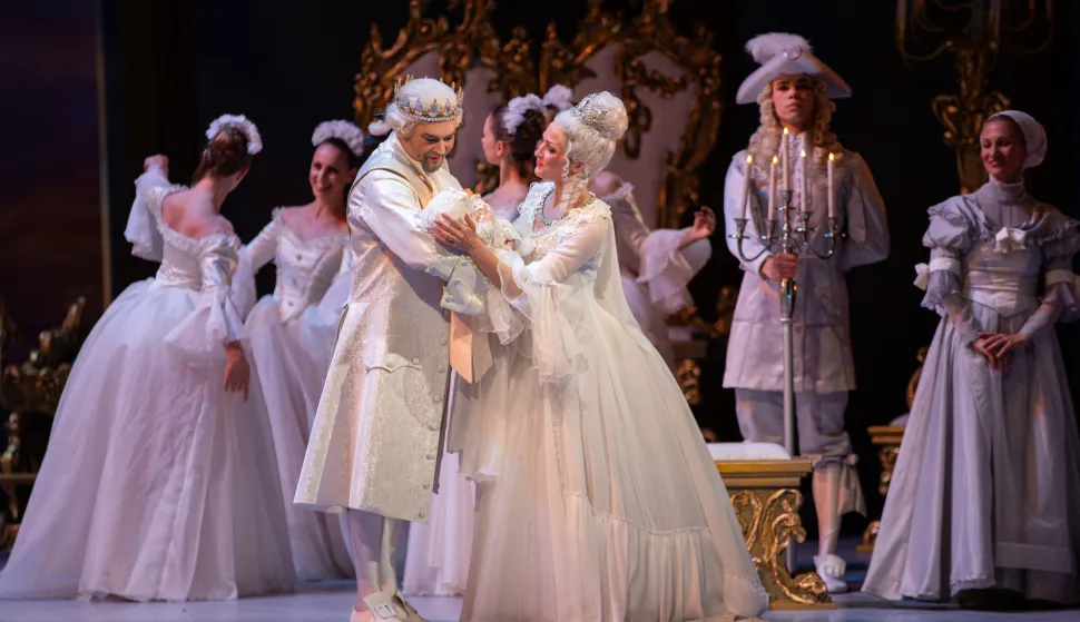 Zagreb, 10.04.2026.- U Hrvatskom narodnom kazali&scaron;tu izvela se premijera baleta "Trnoružica" Petra Iljiča Čajkovskog, a riječ je o novoj produkciji u koreografiji Paula Chalmera, koja donosi suvremeno oblikovanu i vizualno rasko&scaron;nu interpretaciju jednoga od temeljnih djela klasičnoga baletnog repertoara.foto HINA/ Luka &Scaron;ANGULIN/ l&scaron;