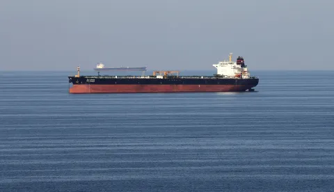 FILE PHOTO: FILE PHOTO: Oil tankers pass through the Strait of Hormuz, December 21, 2018. REUTERS/Hamad I Mohammed/File Photo/File Photo Photo: HAMAD I MOHAMMED/REUTERS