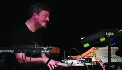 Toni Stare&scaron;inić