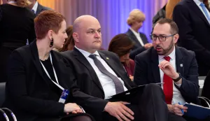 Zagreb, 15.04.2026.- Konferencija u organizaciji Jutarnjeg lista i Zagrebačkog velesajma pod nazivom "Nova industrijska strategija: Tehnologija. Ljudi. Kapital.", na kojoj su se okupili predstavnici poslovnog sektora i javnih institucija s ciljem sagledavanja nove industrijske strategije 2027.-2035. kroz prizmu ključnih sektora - energetike, infrastrukture, tehnologije i inovacija te istražiti kako Hrvatska može iskoristiti europski okvir reindustrijalizacije i politiku Made in Europe za vlastiti gospodarski rast.Na fotografiji Ante &Scaron;u&scaron;njar, Tomislav Toma&scaron;ević.foto HINA/ Luka &Scaron;ANGULIN/ l&scaron;