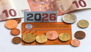 02.01.2026., Zagreb - Dopunsko osiguranje od pocetka 2026. skace na oko 180 eura godisnje (poskupljenje od oko 60-ak posto). Istodobno, drzava dize prihodovne cenzuse za one kojima iz proracuna placa dopunsko pa ce od 1. sijecnja pravo na "besplatno dopunsko" imati osigurane osobe ako im ukupan prihod u prethodnoj godini po clanu obitelji ne prelazi 458,08 eura mjesecno, a samci ako ne prelazi 573,50 eura. Photo: Robert Anic/PIXSELL