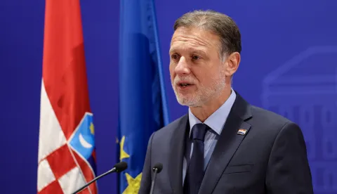 Zagreb, 25.03.2026 - Parlamentarni summit Inicijative triju mora 2026. u Nacionalnoj i sveučili&scaron;noj knjižnici. Na slici predsjednik Hrvatskog sabora Gordan Jandroković održao je zavr&scaron;nu tiskonvu konferenciju.foto HINA/ POOL/ Damir SENČAR/ ds