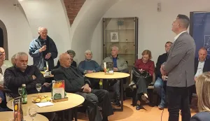 Umirovljenici uz kavu s gradonačelnikom Ka&scaron;ubom iznijeli prijedloge za bolji život svih generacija