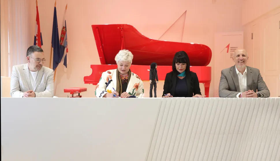 Osijek, 22. 04. 2026., Campus, AUKOS, svečana dvorana, potpisivanje sporazuma, suradnja AUKOS, Dom zdravlja OBŽ, Borko Baraban; Helena Sablić Tomić; Justinija Steiner; Miroslav SikoraSNIMIO BRUNO JOBST