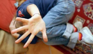 ?14.2.2013.U Zagrebu uhićen profesor-pedofil rodom iz Slavonskog Broda------crna4 st color