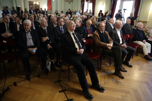 Zagreb, 22.04.2026 - Predstavljanje knjige Miomira Žužula "Dayton: Diplomacija - druga strana rata. Na fotografiji Mate Granić, Velimir Neidhardt, Branko Hrg.foto HINA/ Denis CERIĆ /dc