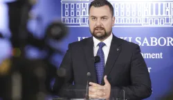 Zagreb, 24.04.2026 - Hrvatski sabor, konferencija za medije &nbsp;zastupnika Armina Hodžića na temu "Održavanje konferencije TradFest u okviru koje je najavljen panel o Bosni i Hercegovini kao neuspjeloj državi". Na fotografiji Armin Hodžić.foto HINA/ Admir BULJUBA&Scaron;IĆ/ abu