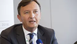 Zagreb, 4. studenog 2016. - Hrvatsko kardioloko drutvo (HKD) izradilo je zajedno sa stručnim drutvima liječnika opće medicine smjernice za dijagnostiku zatajenja srca, koje će predloiti Hrvatskom zavodu za zdravstveno osiguranje (HZZO), a njihova primjena trebala bi pojednostaviti dijagnostiku, skratiti liste čekanja na ultrazvuk srca i utedjeti zdravstveni novac, izjavio je u četvrtak predsjednik HKD-a Davor Miličić. Na fotografiji Davor Miličić.foto HINA/Pragma komunikacije/mm