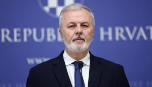 24.03.2026., Zagreb - Dolazak clanova parlamentarne vecine na sastanak u Banske dvore. Ante Sanader obratio se medijima nakon sastanka koalicije. Photo: Sanjin Strukic/PIXSELL