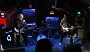 Osijek, 24. 04. 2026, Klub Oxygene, koncet Atomskog Skloni&scaron;ta, Bruno Langer.snimio GOJKO MITIĆ