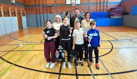 Ekipa Vukovarsko-srijemske županije s mentorima i članom prosudbenog povjerenstva