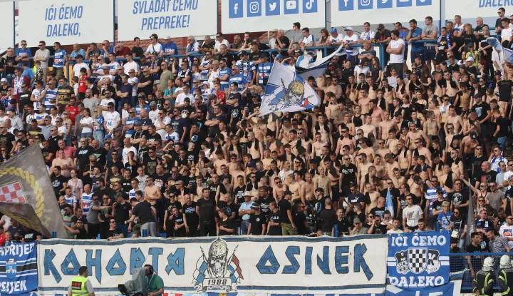 Osijek, 07. 05. 2023, Stadion Gradski vrt. SuperSport Hrvatska ngometna liga 22/23. Osijek - Dinamo. Kohorta.snimio GOJKO MITIĆ