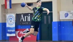 Biti na istom terenu s idolom je ludo, ispunjenje onog sna s početka, kada počinje&scaron; igrati