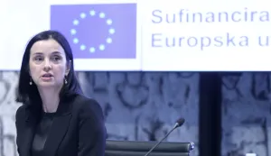 Zagreb,16.04.2026 - Održana je svečanost uručenja Ugovora o dodjeli bespovratnih sredstava za projekt "Sustav za&scaron;tite od poplava karlovačko-sisačkog područja &ndash; 2. faza karlovačkog područja".Na slici Marija Vučković. Foto HINA/Tomislav Pavlek/tp