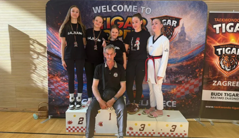 tigar open sajnamiUSTUPLJENA FOTOGRAFIJA