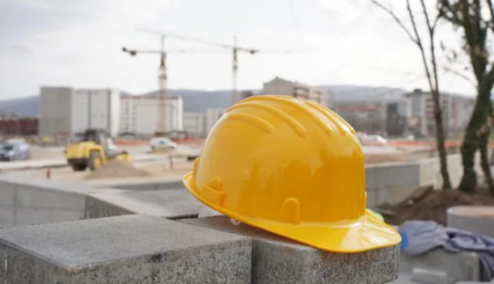 24.02.2023., gradiliste kod parka Mladen Stojanovic, Banja Luka (BiH) &ndash; Gradonačelnik Banjaluke Drasko Stanivukovic obisao je radove na dvorani u Parku "Mladen Stojanovic" a koja ce u travnju ove godine biti domacim ATP turnira "Srpska open" na kojem bi trebalo da nastupi Novak Djokovic i neki od najboljih svjetskih tenisaca. Dvorana ce biti povrsine 9.000 cetvornih metara i preko 5.000 sjedecih mjesta, prilagodena svim sportovima. Zajedno sa Stanivukovicem radove je obisao i popredsjednik Tenisackog saveza RS Sasa Trivic i Stanivukoviceva savjetnica i narodni poslanik Mirna Savic-Banjac.   Photo: Dejan Rakita/Pixsell Photo: Dejan Rakita/PIXSELL