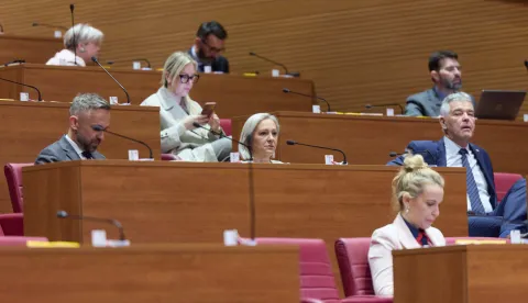 Zagreb, 23.04.2026. - Hrvatski sabor nastavio je sjednicu raspravom o izmjenama i dopuni Zakona o sanaciji kreditnih institucija i investicijskih dru&scaron;tava. Zakonski prijedlog, koji je uputila Vlada Republike Hrvatske, raspravljen je po hitnom postupku.foto HINA/ Edvard &Scaron;U&Scaron;AK