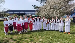 Bit će pjesme, plesa i bećaraca