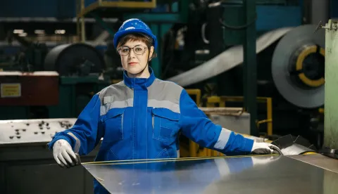 žena, ravnopravnost, tvornica, radnica