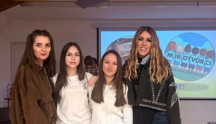 U Osijeku zavr&scaron;ena II. smotra "Mirotvorna &scaron;kola", O&Scaron; Gunja