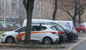 Osijek, 28. 11. 2024, Trg Bana Jelačića, Donji grad. Naplata prkinga, prvi puta u povjesti Grad Osijek preuzima naplatu prakinga od koncesinara Elektromodula, dosada&scaron;njeg koncesionara. snimio GOJKO MITIĆ