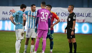 Vinkovci, 29.10.2025. - Utakmica osmine finala Hrvatskoga nogometnog kupa Cibalia - Hajduk.foto HINA/Gordan PANIĆ/ gp