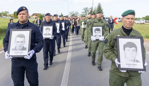 02.05.2024., Borovo - Predsjednik Hrvatskoga sabora Gordan Jandrokovic, potpredsjednik Vlade i ministar unutarnjih poslova Davor Bozinovic i potpredsjednik Vlade i ministar obrane Ivan Anusic sudjelovali su na obiljezavanju 33. obljetnice pogibije dvanaest redarstvenika u Borovu Selu, koje su ubili pripadnici srpske paravojske. Svecani program poceo je na ulazu u Borovo kod dvanaest cempresa u 9 sati, odakle je krenuuo mimohod duz Ulice Dvanaest redarstvenika do Spomen-obiljezja poginulim hrvatskim redarstvenicima u Borovu. Kod Spomen-obiljezja poginulim hrvatskim redarstvenicima s pocetkom u 10,05 sati odrzana je se ceremonija polaganja vijenaca i paljenja svijeca. Svecani program komemoracije poceo je u 10,35 sati (kod Spomen obiljezja poginulim hrvatskim redarstvenicima). Photo: Borna Jaksic/PIXSELL