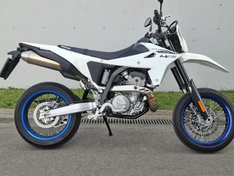 Suzuki DRZ-S4 SM