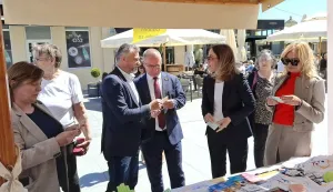 VUKOVARNa &scaron;tandu u Strossmayerovoj ulici, u sredi&scaron;tu Vukovara, započelo je obilježavanje Europskog tjedna mentalnog zdravljasvibanj 2026.