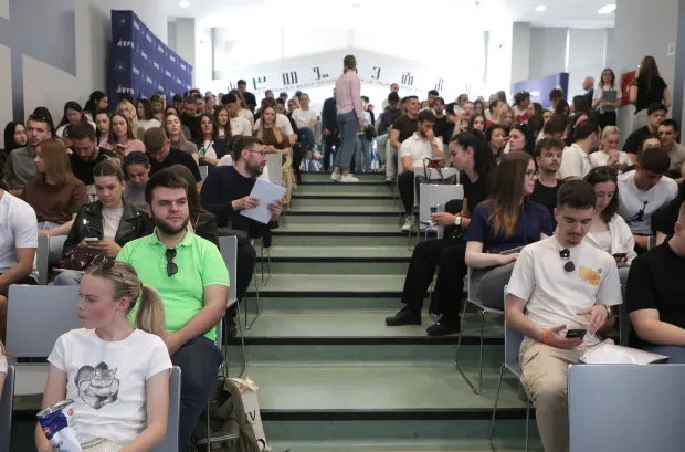 Osijek, 05. 05. 2026., EFOS, Career day, otvorenje, &scaron;tandovi, studenti, studentSNIMIO BRUNO JOBST